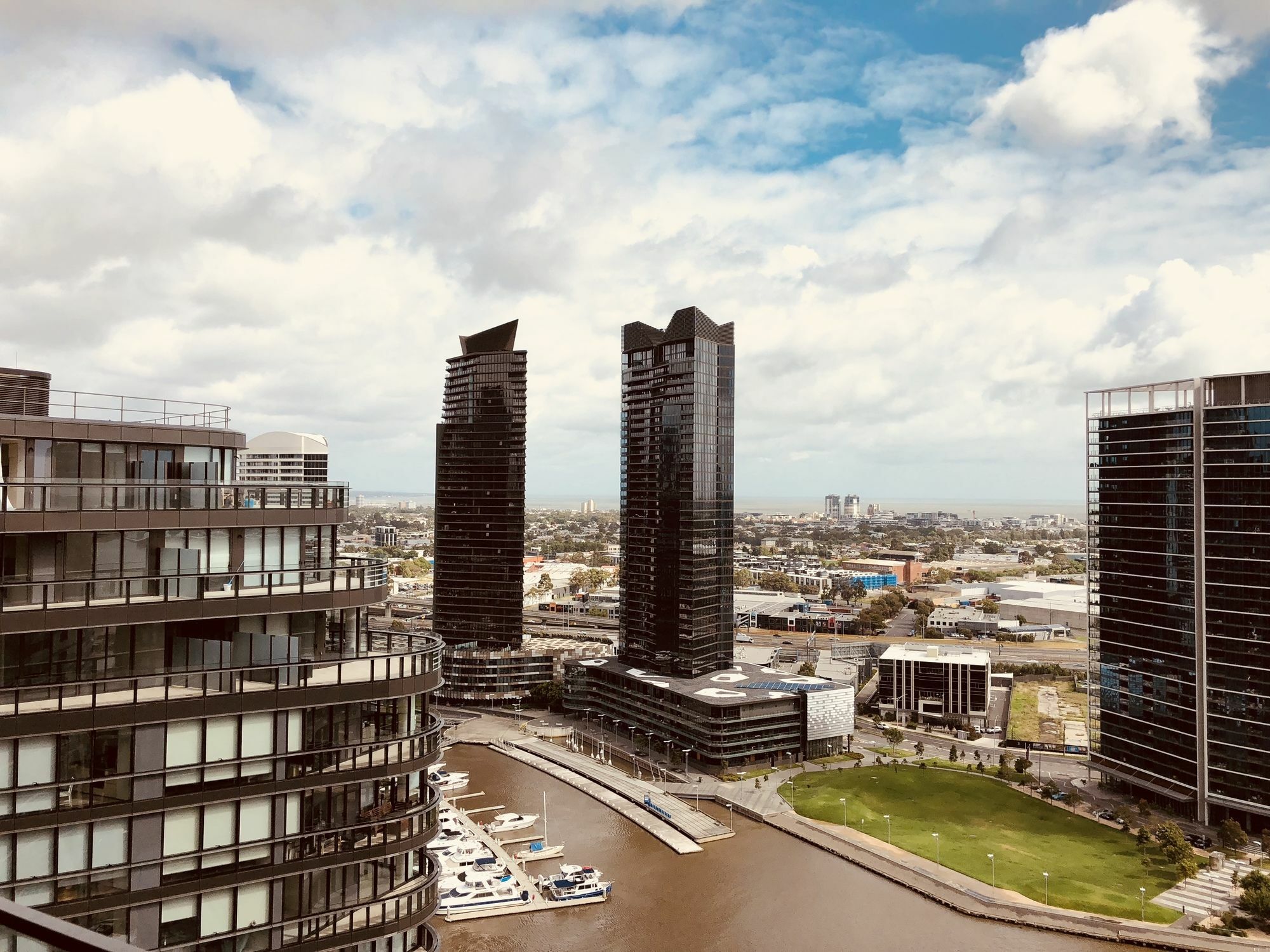 Winston Apartments Docklands Melbourne Exteriör bild